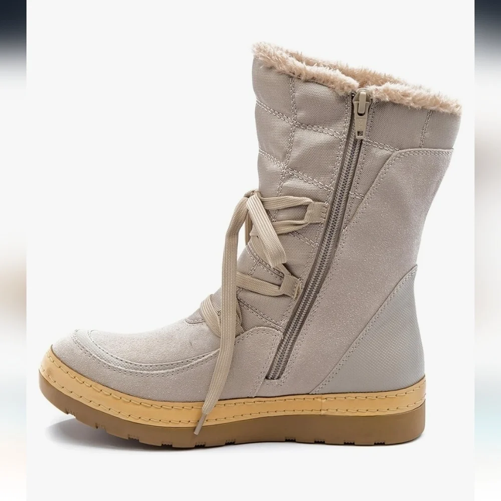 BARETRAPS Women's Bt Lancy Snow Boot. Nude/tan. Size 7